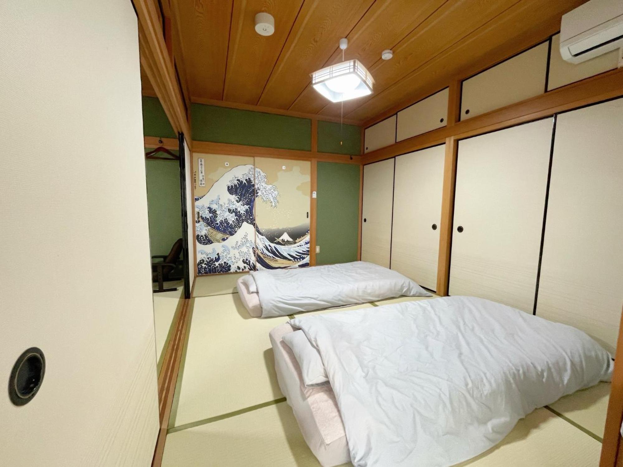 一軒家貸切り最大11人まで 114平米の平屋の和の家 駐車場2台無料 道後温泉や松山城へのアクセス抜群 Hotel Eksteriør billede